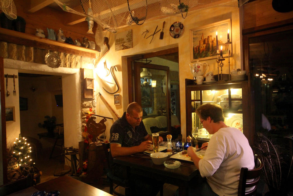 佐豪斯阿尔特斯酒店 Ammeldingen an der Our 外观 照片